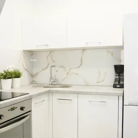 Apartment Gardena By As
